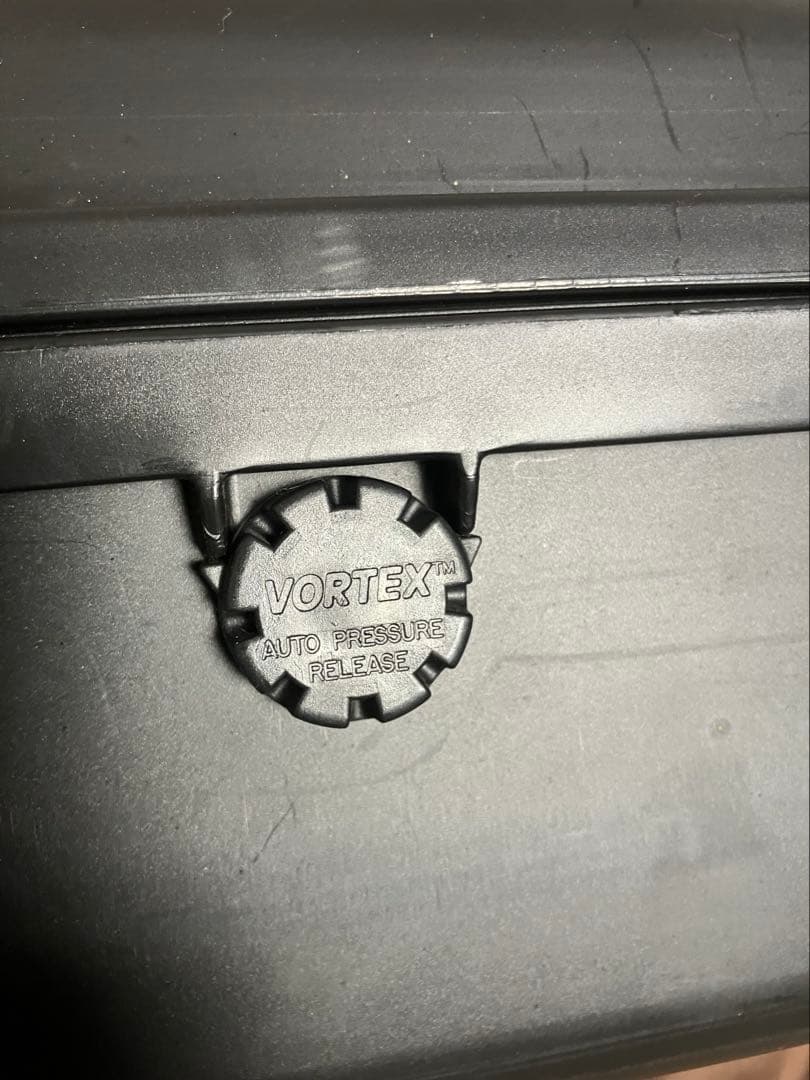 ペリカンストーム　防水ケース　iM3200 ガンケース　キャスター付　米軍放出品