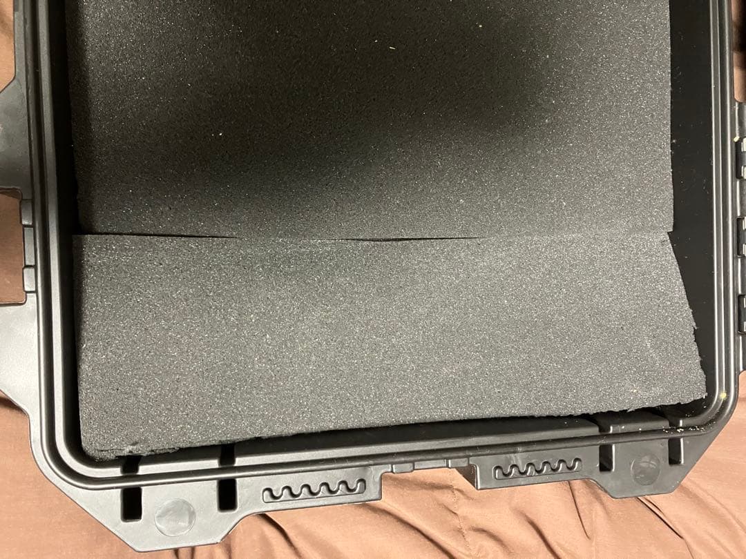 ペリカンストーム　防水ケース　iM3200 ガンケース　キャスター付　米軍放出品