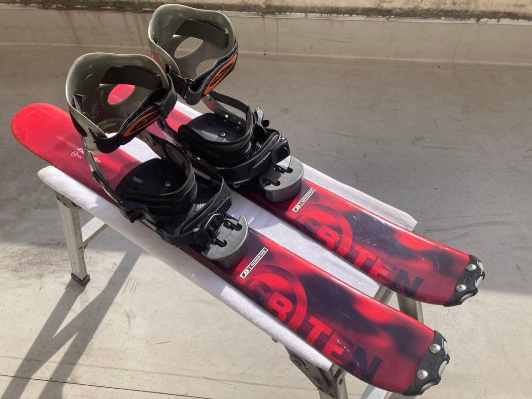 RITEN スキー板 赤/黒 バインディング付き