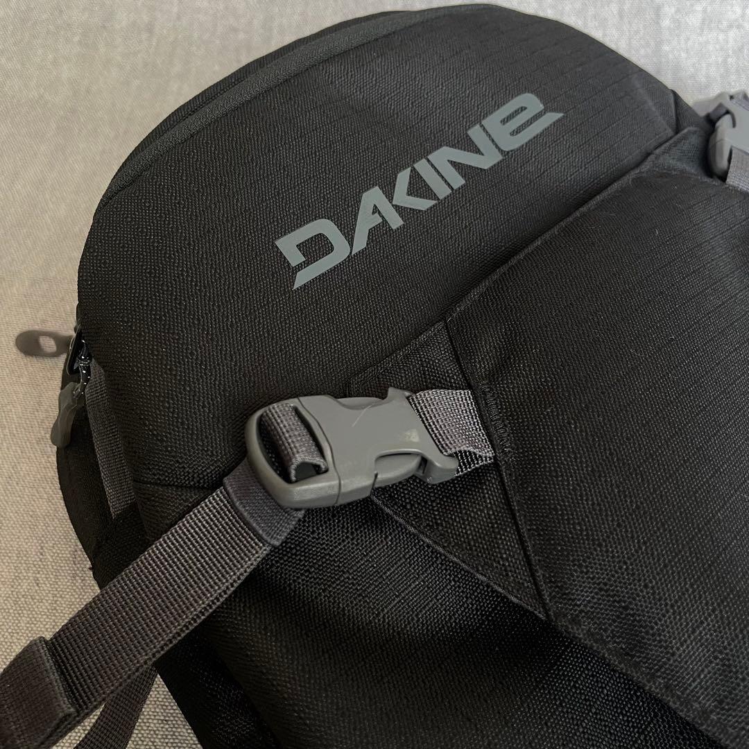 Dakine Heli Pack 12L ボード用バックパック 黒（新品同様）