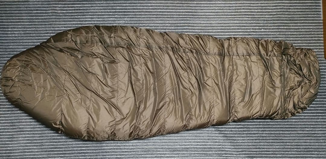 【美品】NANGA 750Dx レギュラー　ナンガ　オーロラライトテックスライト