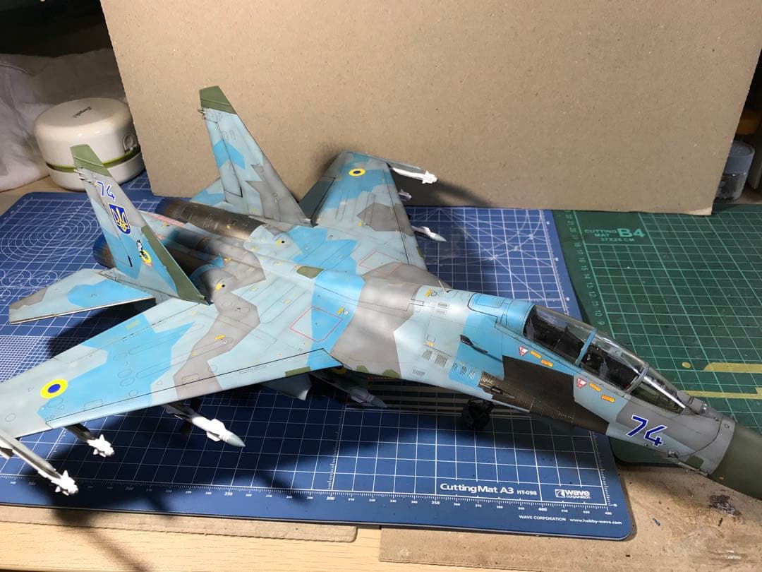 1/48 Su-27UB フランカーC 完成品