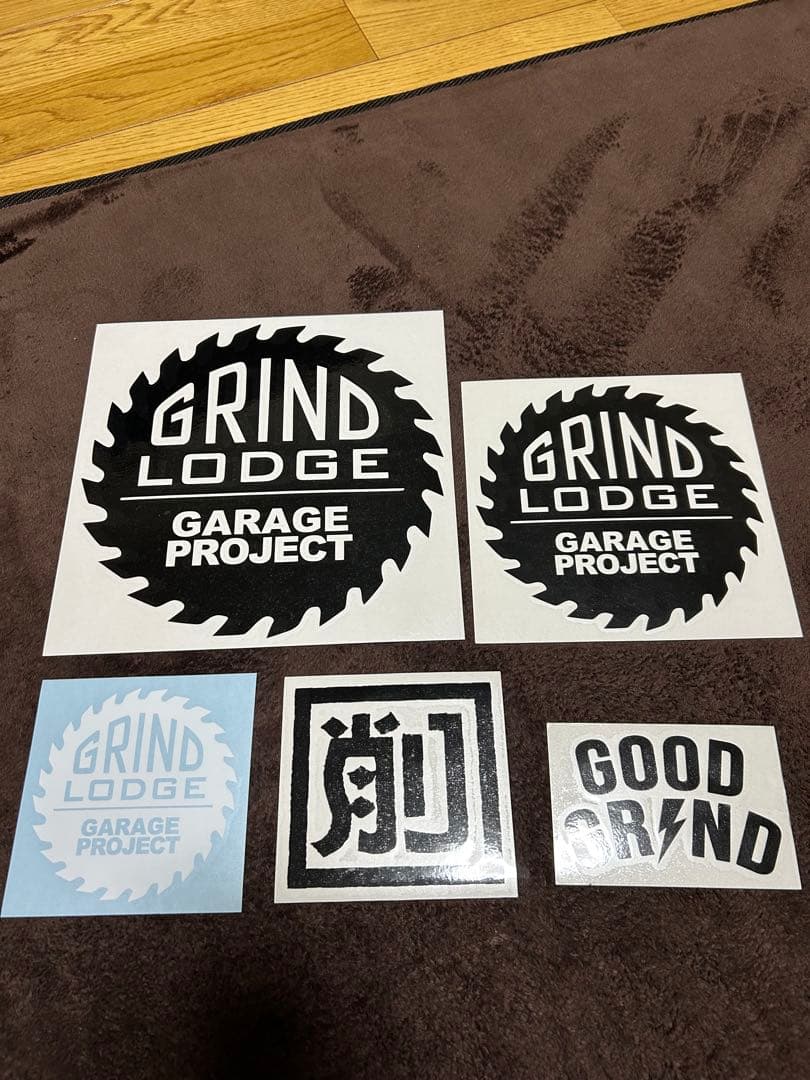 grindlodgeカッティングステッカーセット（３枚）