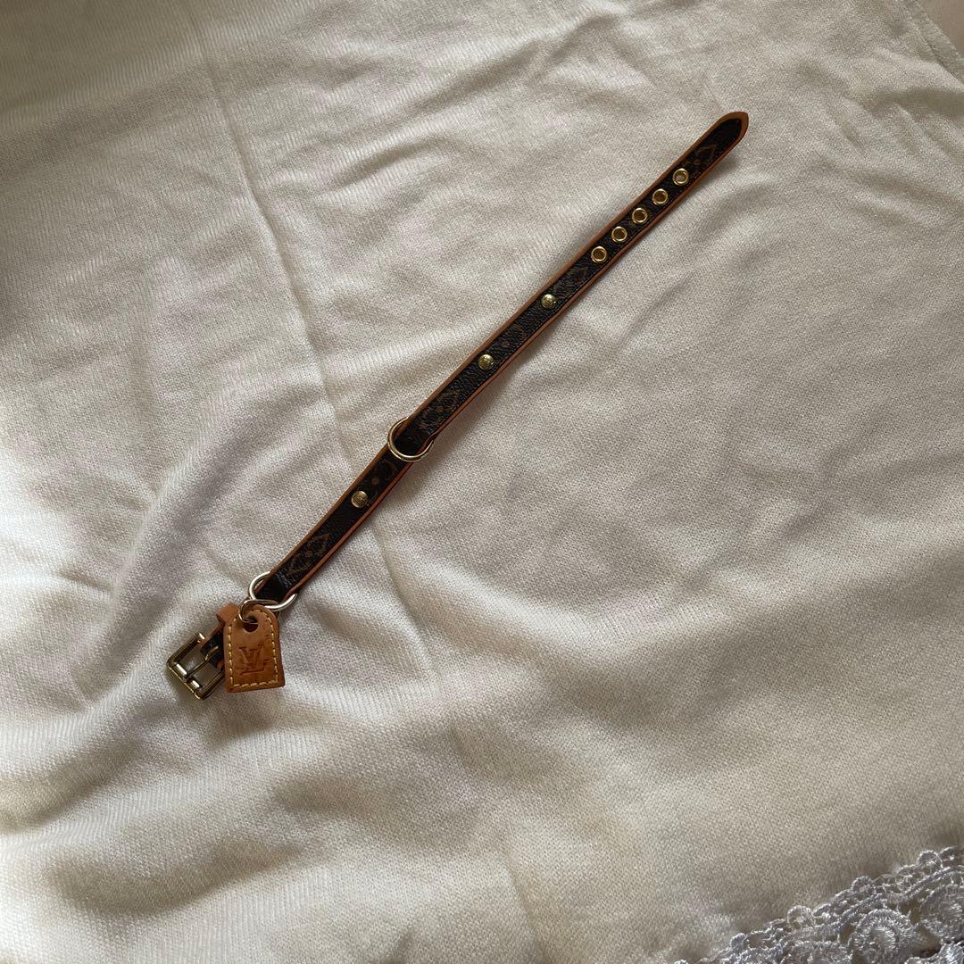 LOUIS VUITTON ブラウンレザー首輪