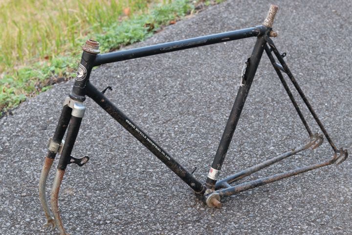 セキネ自転車　ブラックパンサー　フレーム