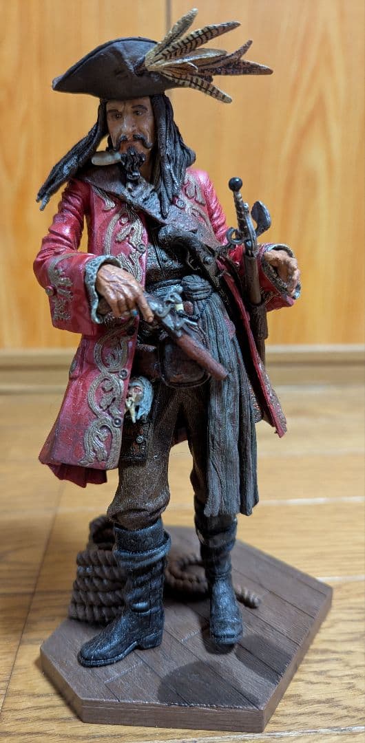 パイレーツ・オブ・カリビアン、ジャックスパロウ父エドワード・ティーグ