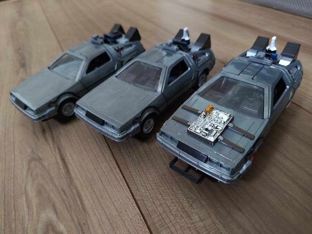 デロリアン1/32スケール 3台セット バック・トゥー・ザ・フューチャー
