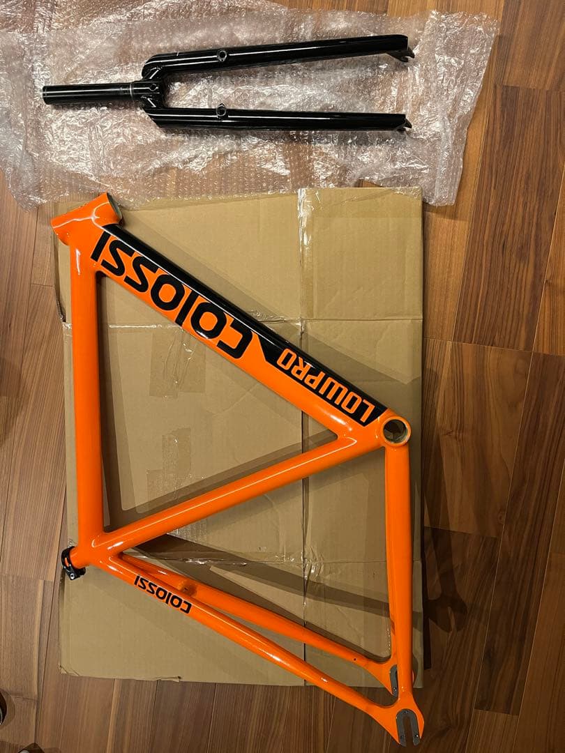 Colossi LOWPRO フレームセット