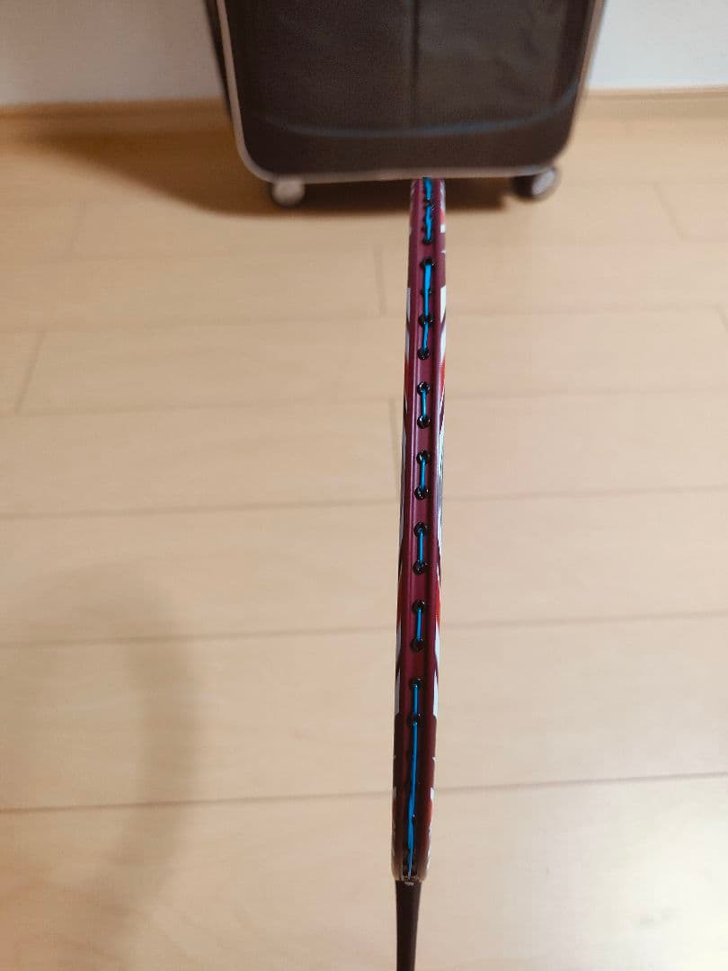 ASTROX 100 シアー バドミントンラケット