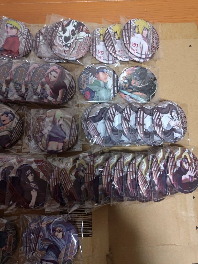NARUTO 缶バッジ 大量 中国限定 正規品