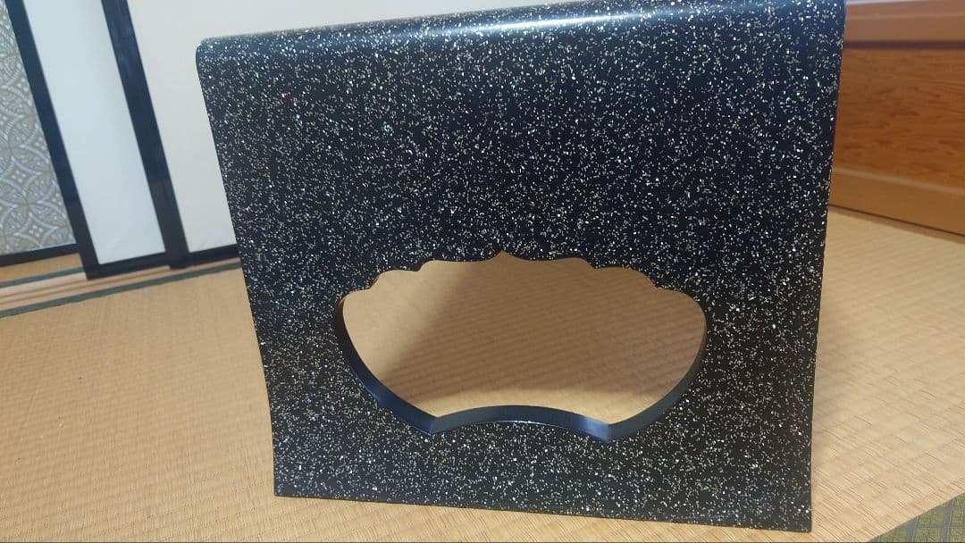 輪島塗螺鈿文机