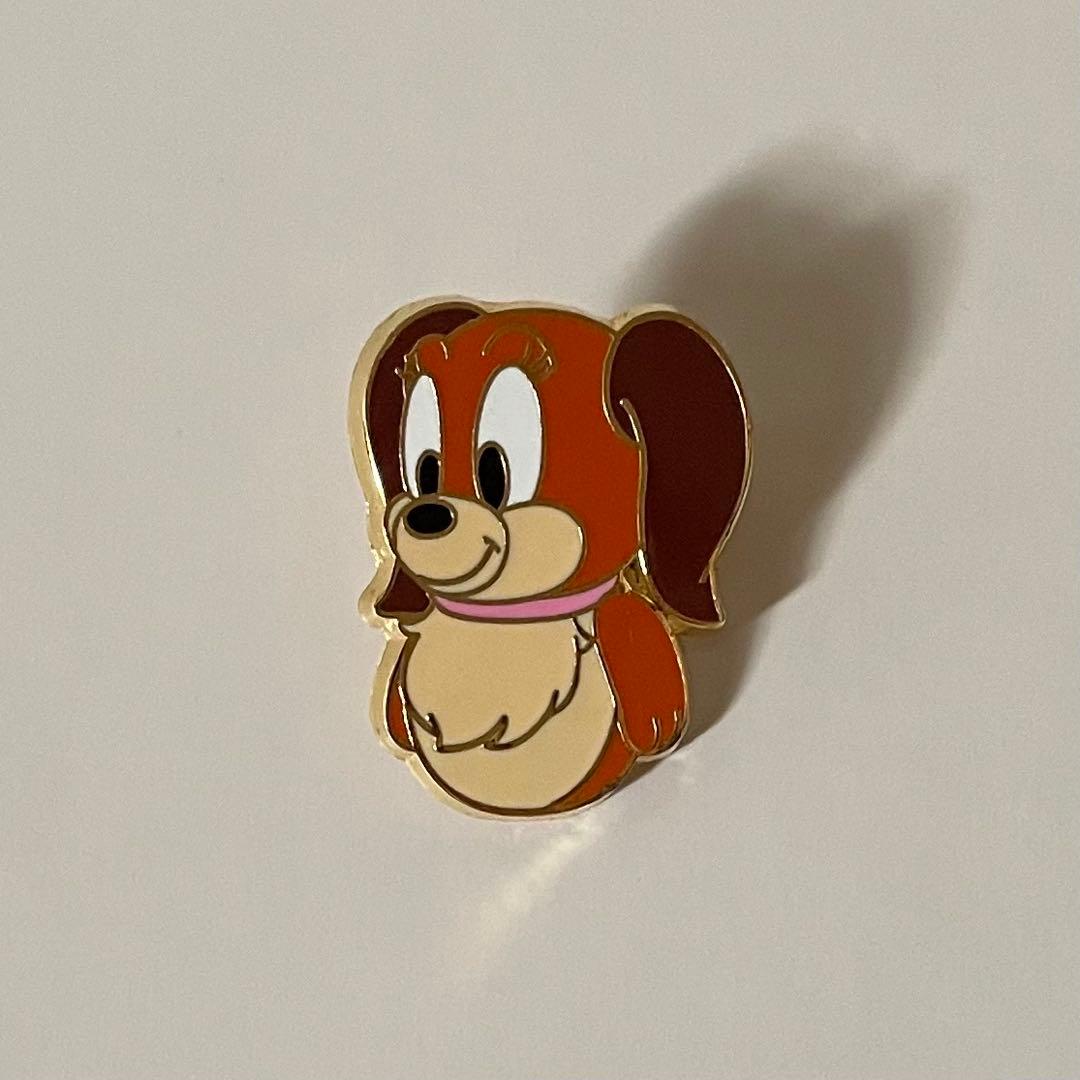 Disney PALS Fifi フィフィ　ピンズ　ピンバッジ　ディズニーストア