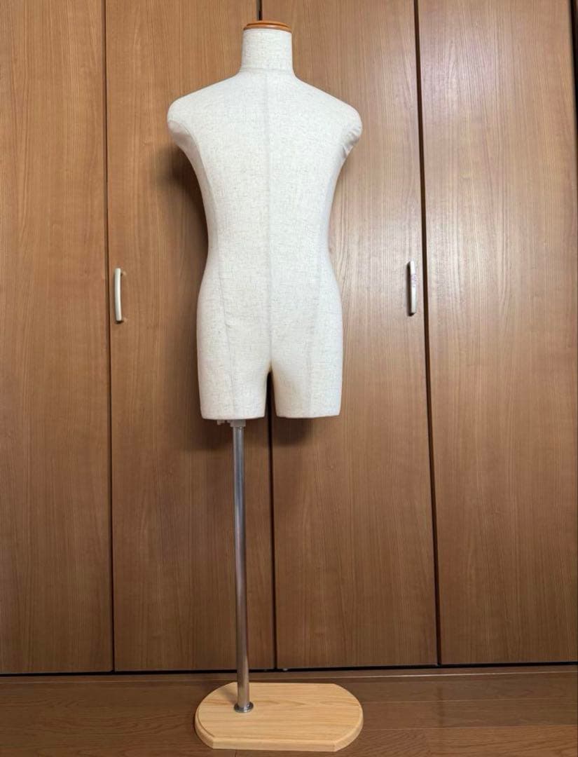 トルソー 男性 メンズ 木製ベース付き マネキン