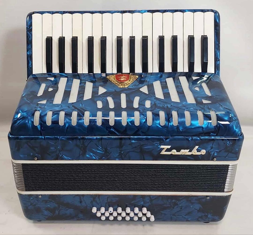 【訳あり品】TOMBO アコーディオン 30鍵盤 No.211 ハードケース付き