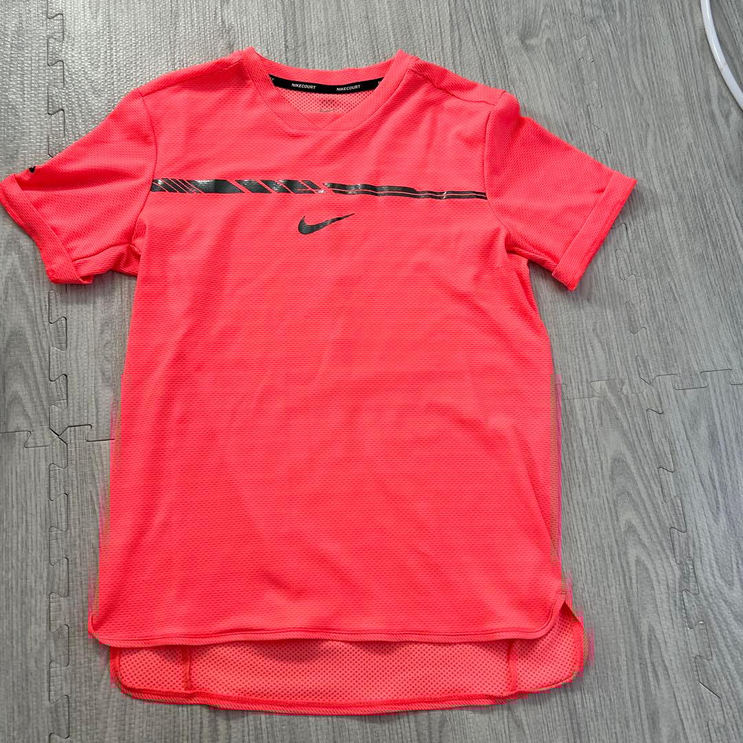 Nike Courtラファエルナダル Tシャツ Sサイズ ピンク