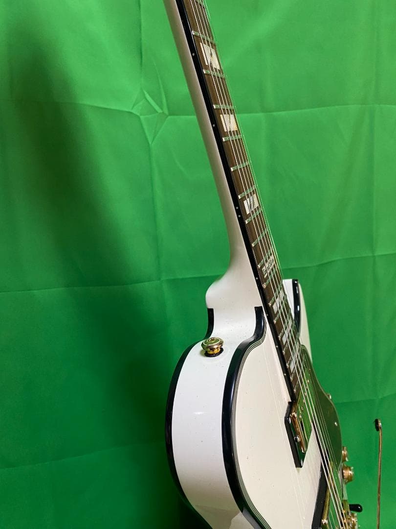 Greg Bennett RL4LTD White　セミアコ