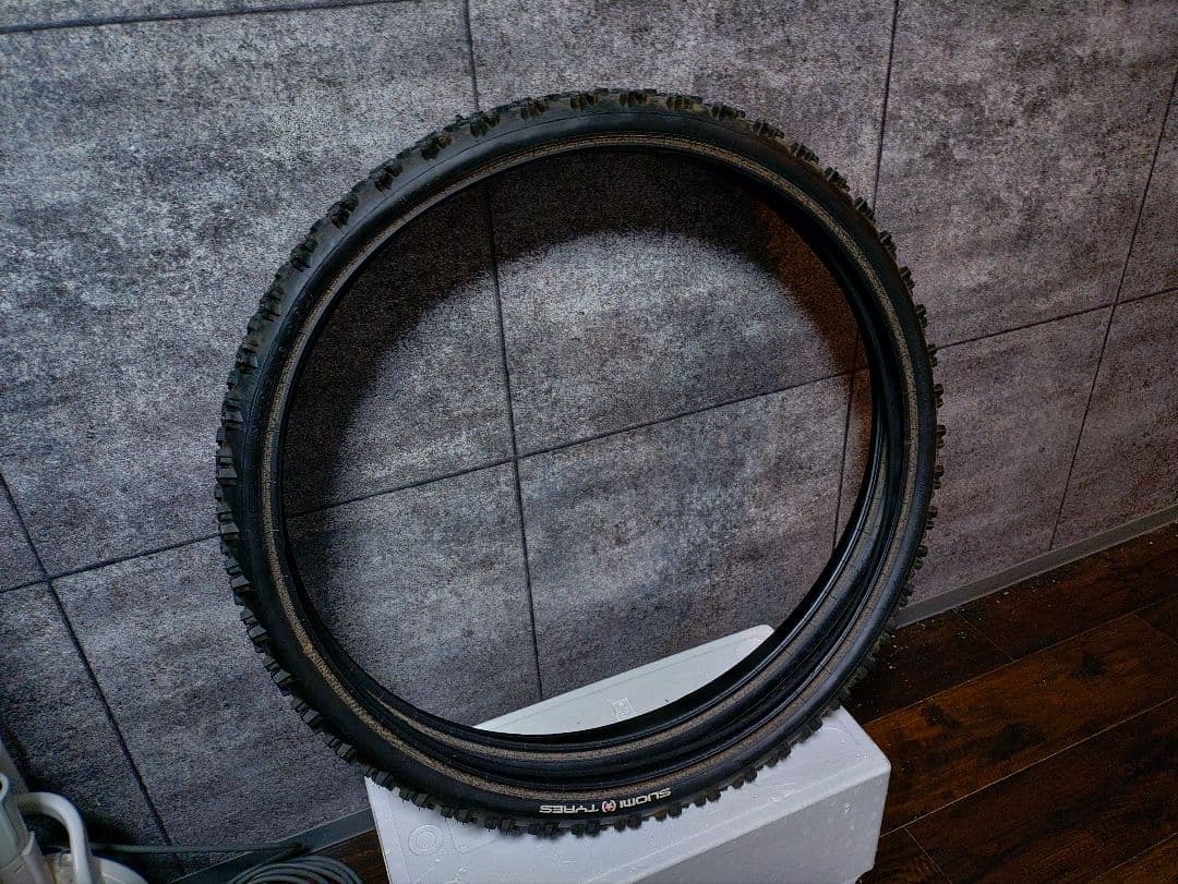 SUOMI TYRES Gazza Extreme 294 29×2.1２本組