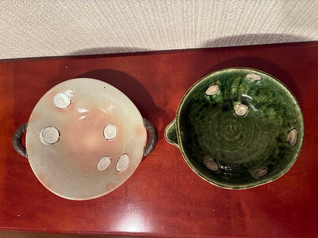 美濃焼　不動窯　ドット柄片口とドット柄耳付器　2個セット