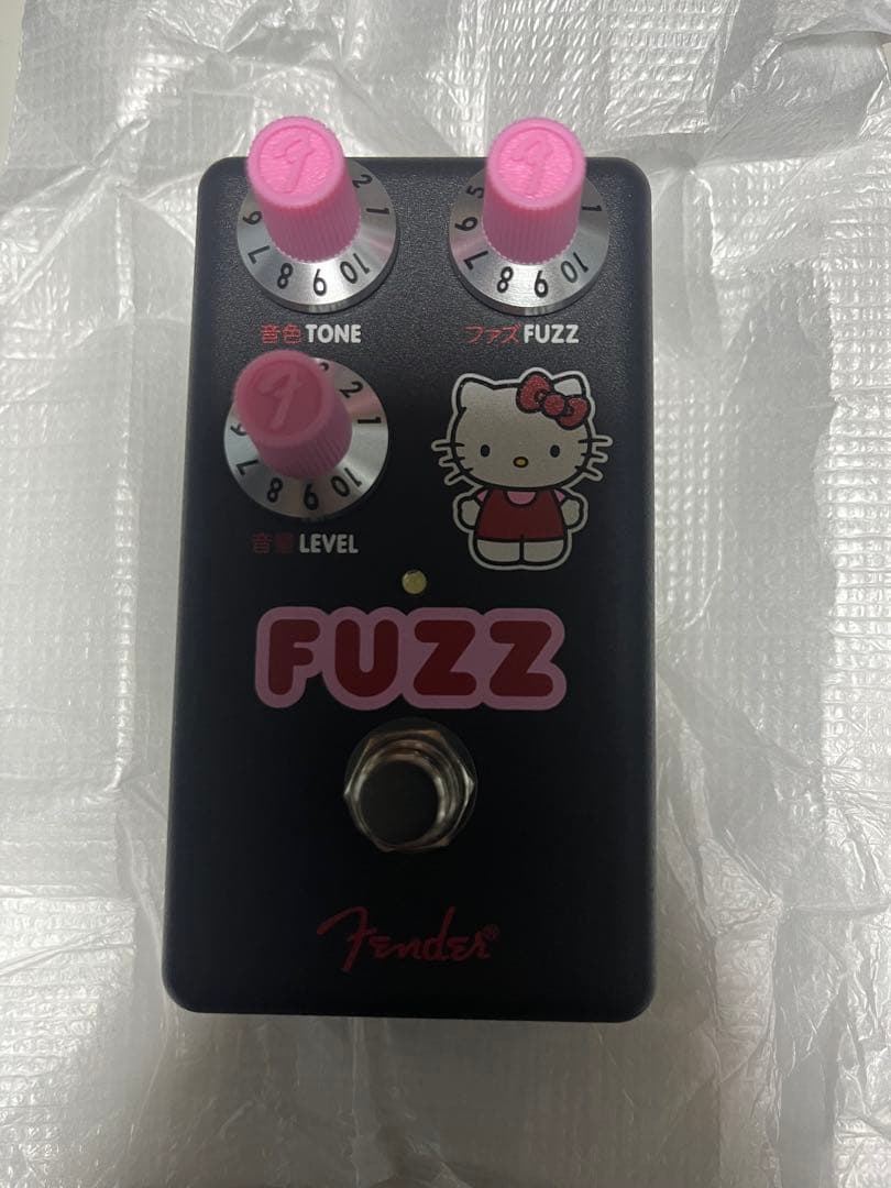 新品 Fender x Hello Kitty Black Fuzz Pedal