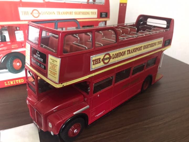 展示品美品　絶版1/24 サンスター製ロンドンバスオープンデッキ