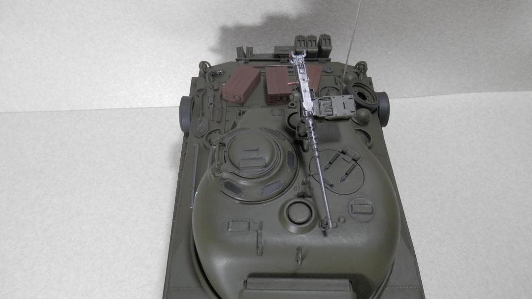 １／１６スケール　RC戦車組立済み　Ｍ４シャーマン　フルオペ　２ｃｈプロポ付き