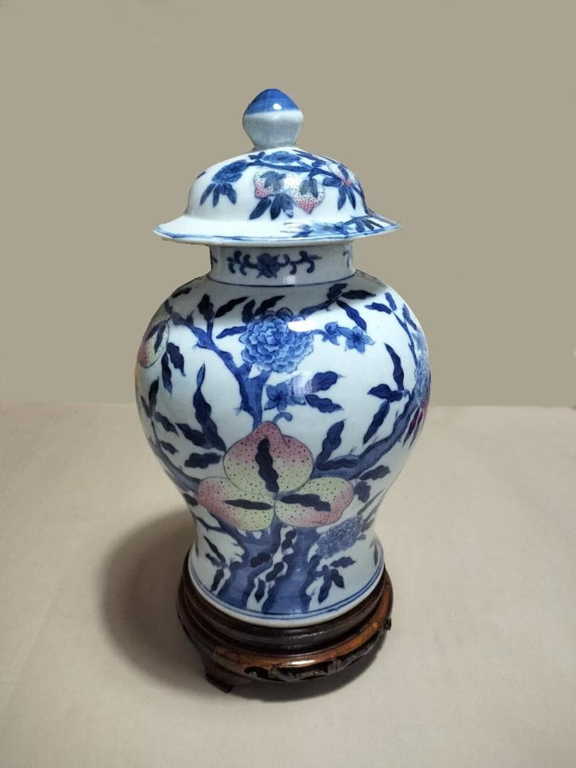 中国雑貨 蓋付き壺 成化年 飾り壺 花器 茶入 陶器 染付 青花