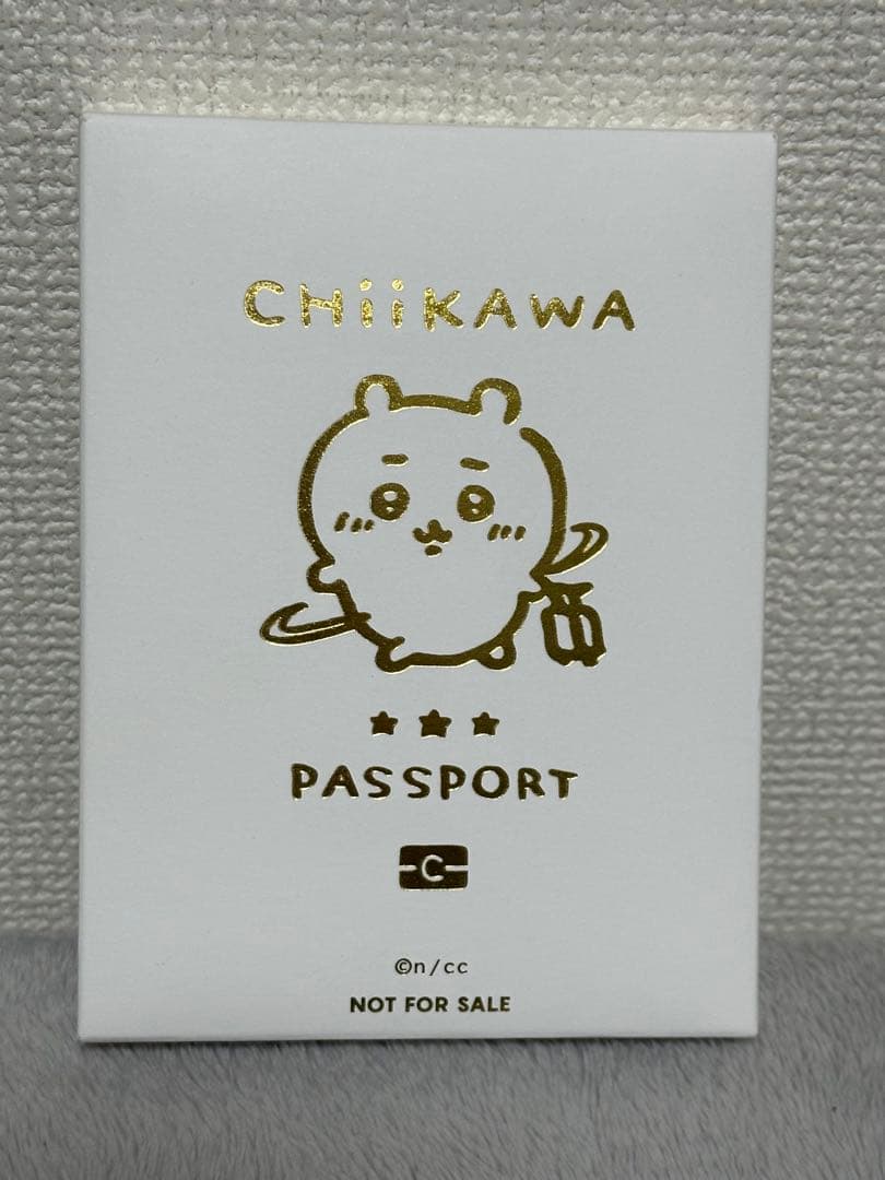 ちいかわ　パスポートケース CASETiFY