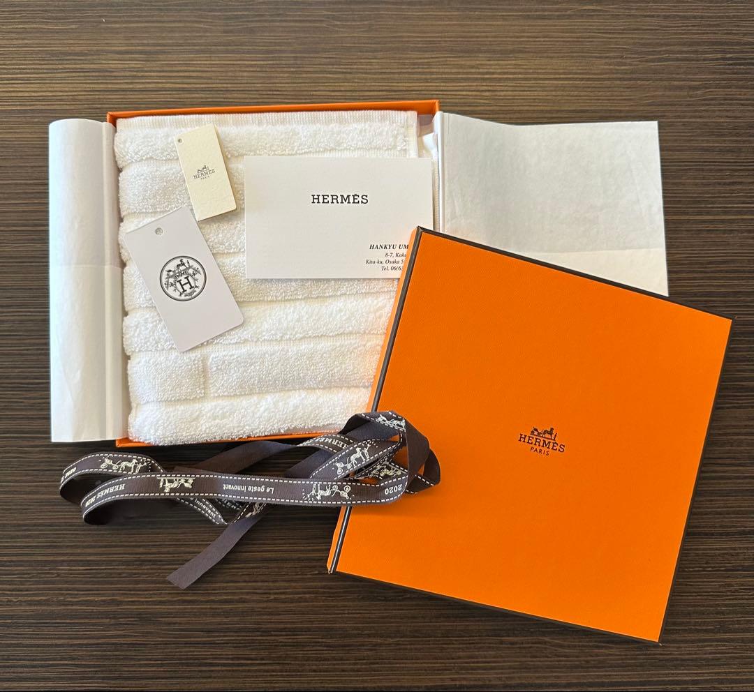 【新品未使用】HERMES　エルメス　タオルハンカチ　ハンドタオル