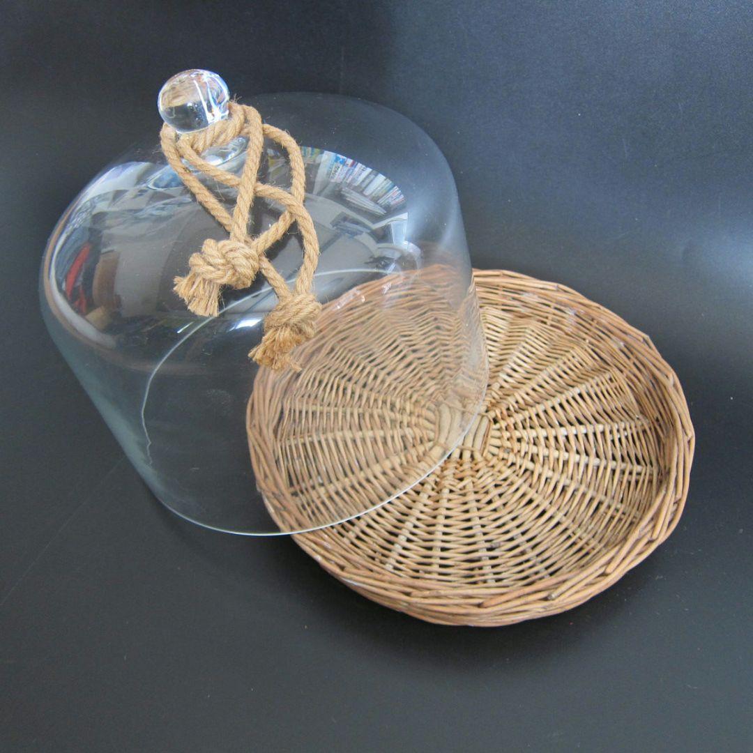 大きなガラスドーム　ケーキドーム？　直径約25cm