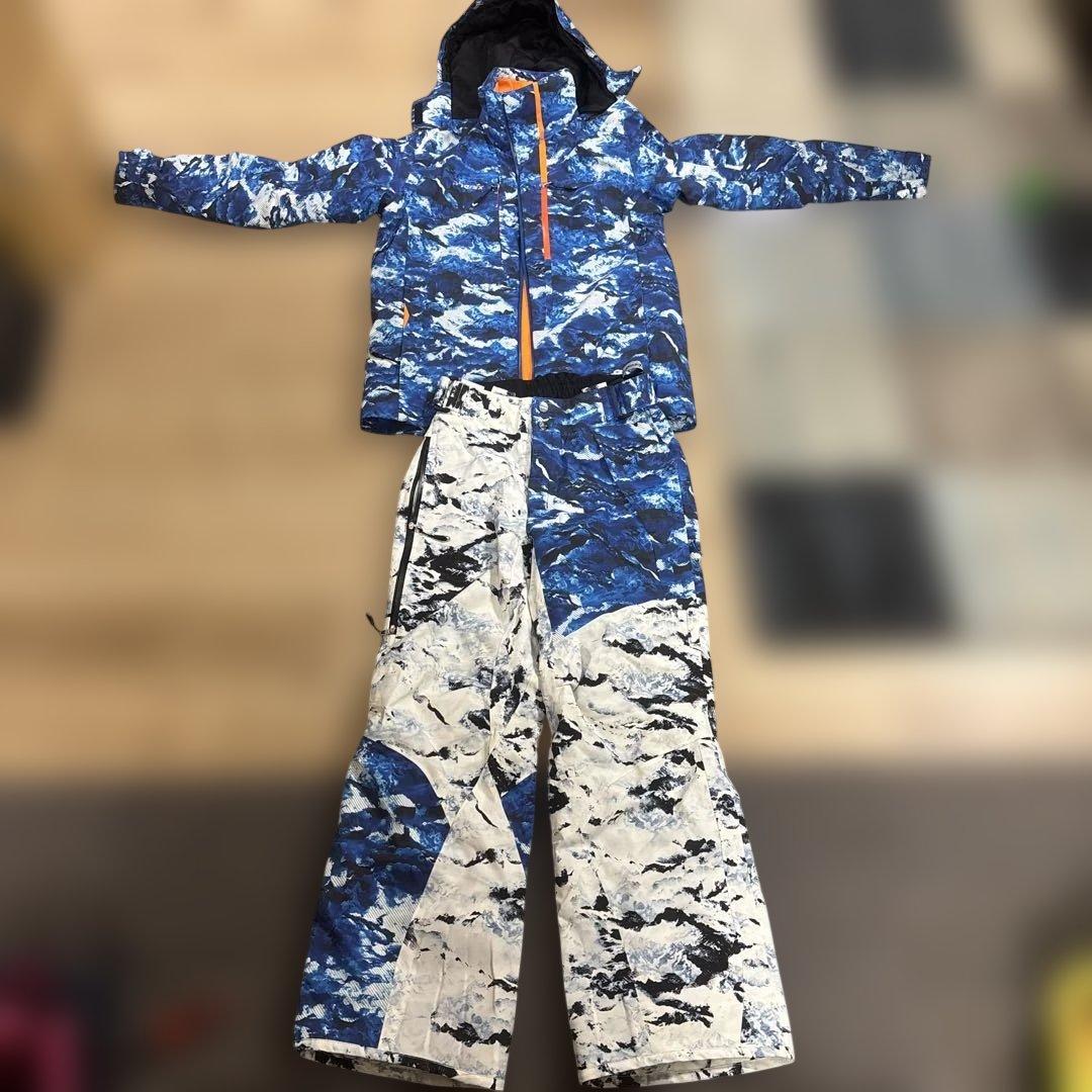 青と白の迷彩 スキーウェア