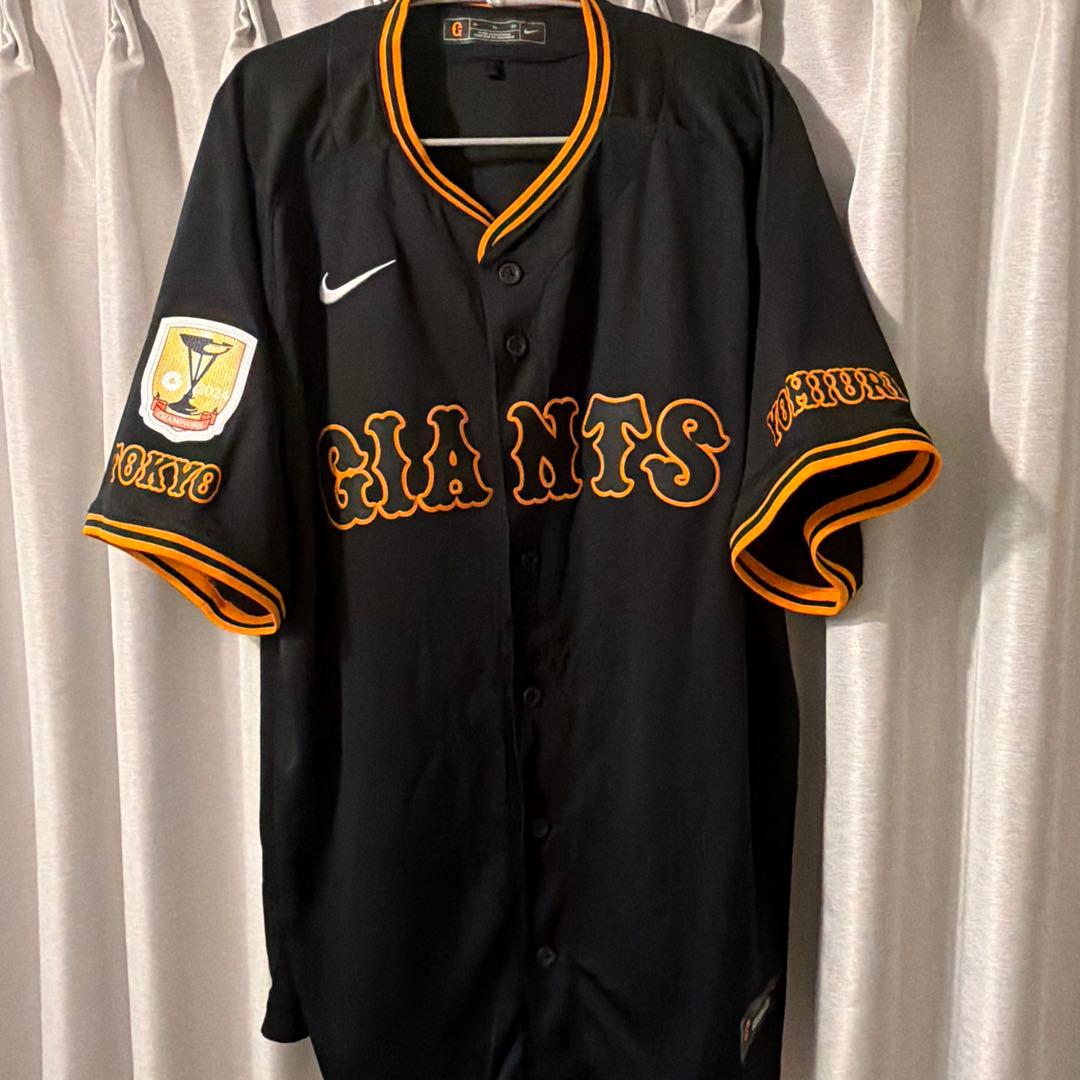 【読売ジャイアンツ】Nike ユニフォーム 2024年チャンピオンエンブレム付き