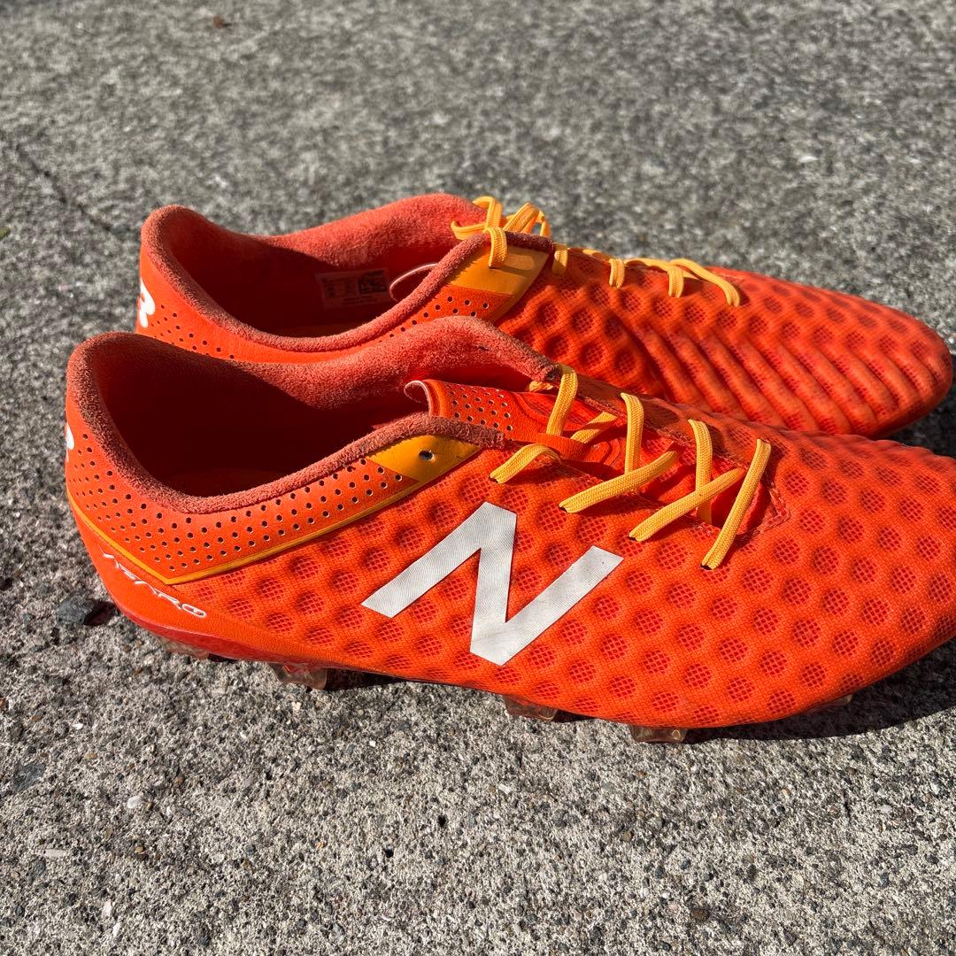 New Balance オレンジ サッカーシューズ　 28センチ