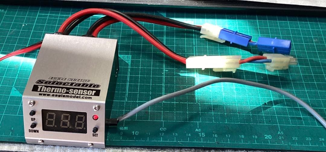 TRINITY タイヤウォーマー＆サーモセンサー（コントローラー）付き