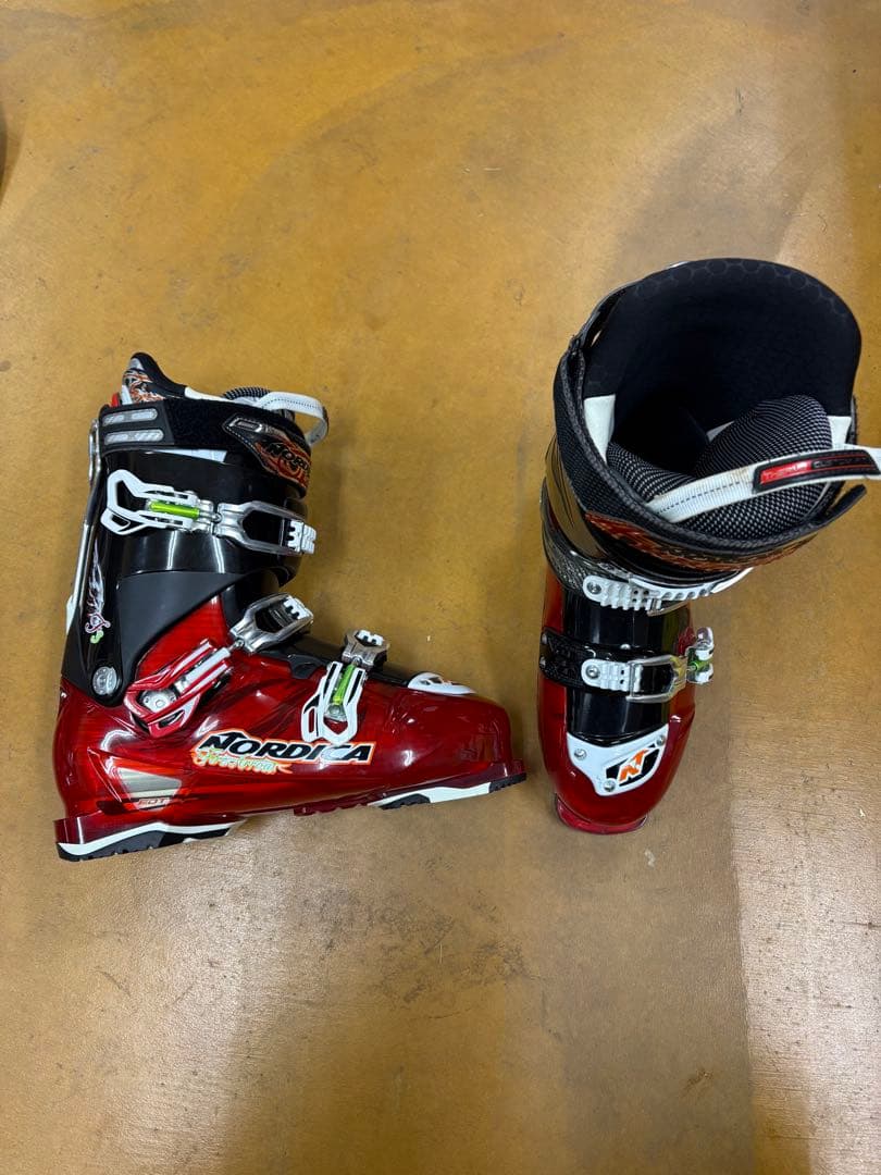 【⭐️限定⭐️】Nordica スキーセット 板164㎝　靴26.5㎝