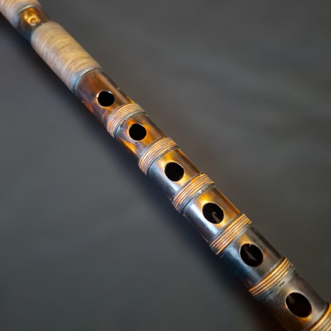 篠笛　古典調　4本調子　7穴　超鐵仕様　燻風仕上げ　藤総巻き