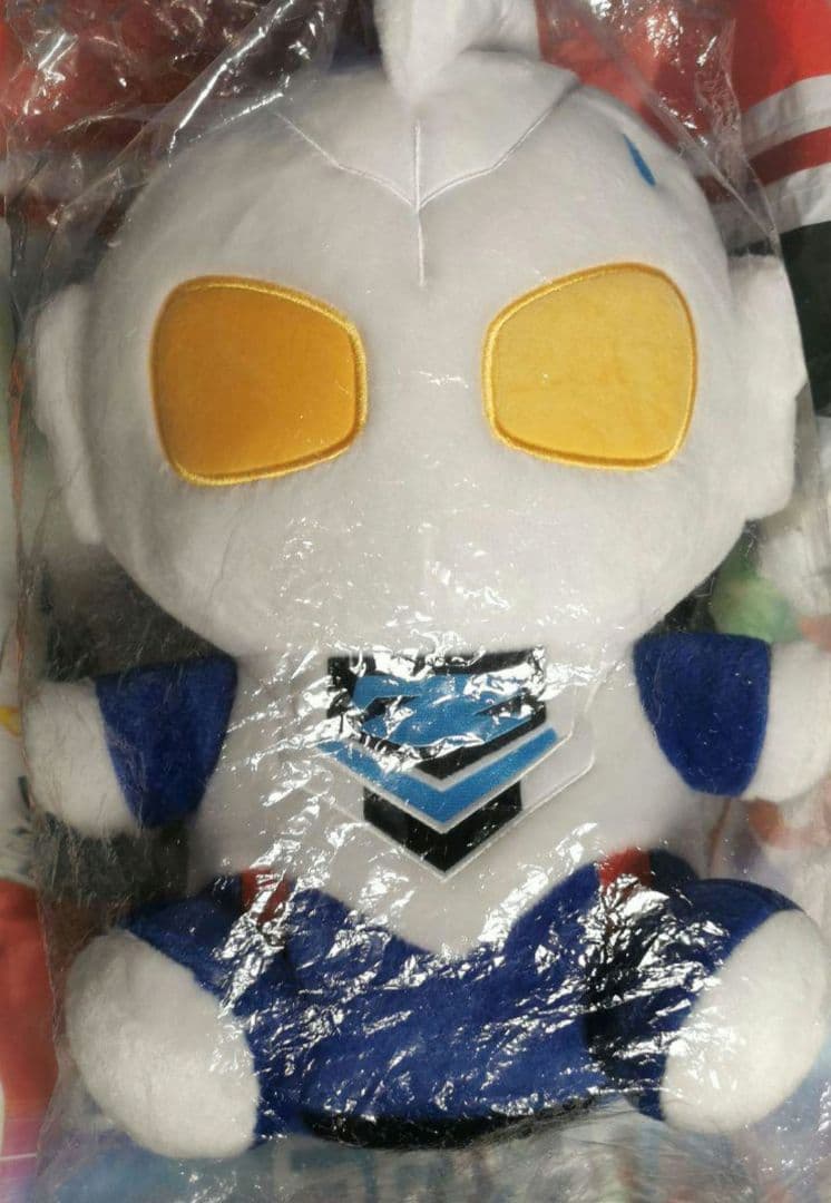 ウルトラマンゼット　M78ウルトラマンショップ　ふわふわ抱っこぬいぐるみ　タグ付