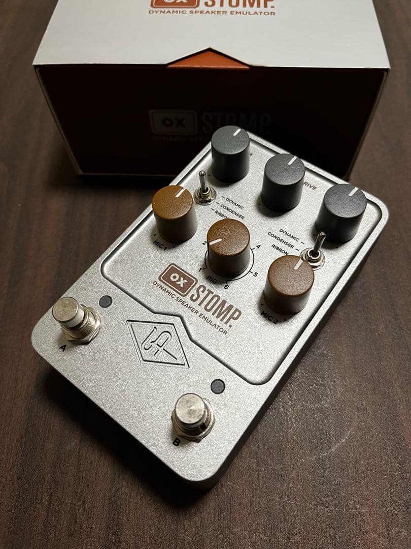 美品UAFX OX STOMP Dynamic Speaker Emulator