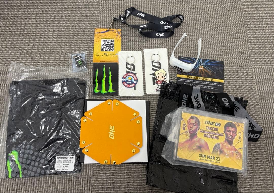ONE Championship 限定グッズ　武尊.ロッタン