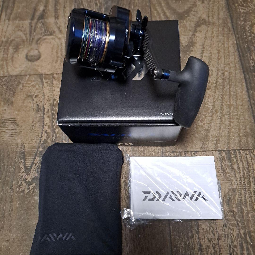 DAIWA 22 SALTIGA 15-SJ ベイトリール