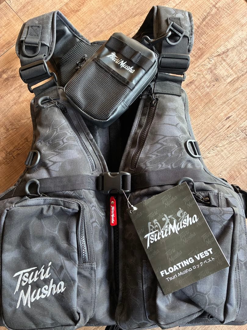 釣武者　ロックベスト　未使用　②