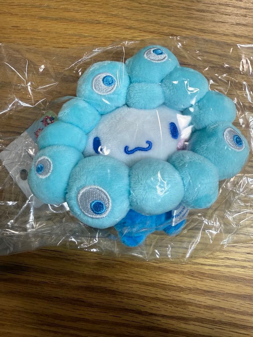 大阪関西万博 ミャクミャク なりきりぬいぐるみ シナモン カラビナ　ストラップ