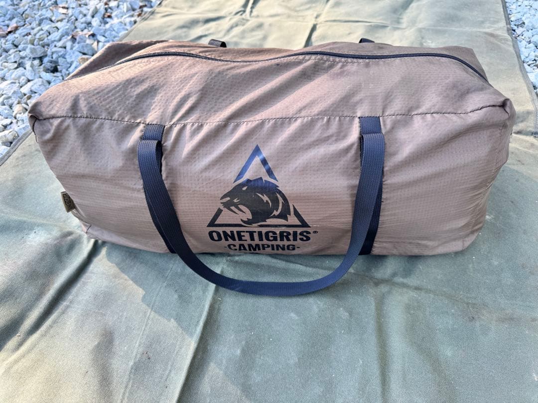 ワンティグリス　Cozshack　ハンモックテント　薪ストーブ