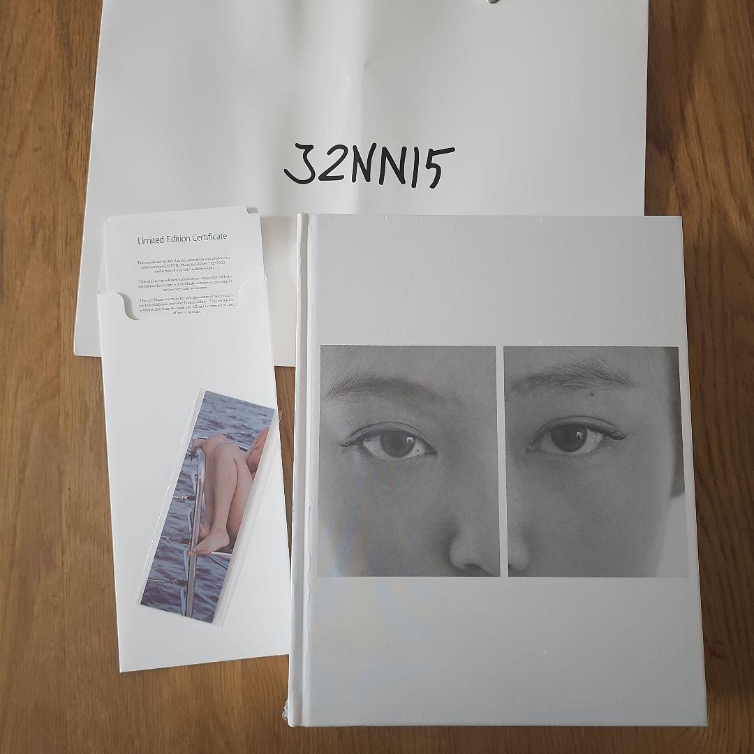 JENNIE 写真展 <J2NNI5> POPUP Photobook 特典