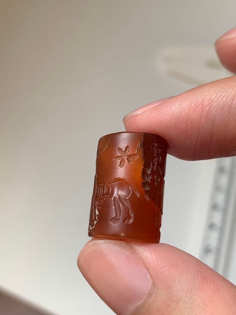 古代メソポタミア　円筒印章　紀元前　出土　ガンダーラ　エジプト　根付　とんぼ玉