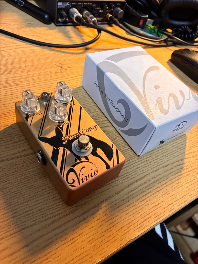 VIVIE FenneComp ベースコンプレッサー