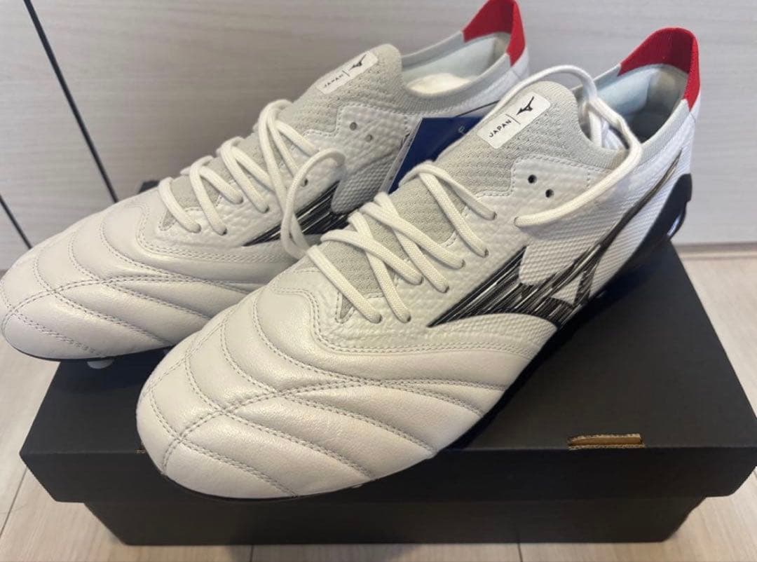 モレリアネオⅣβJAPAN 新品未使品　26.5