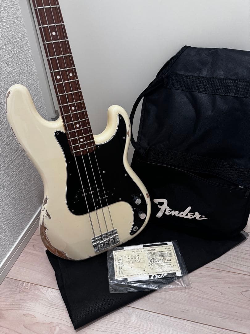 FENDER JAPAN PB70 US 白 White
