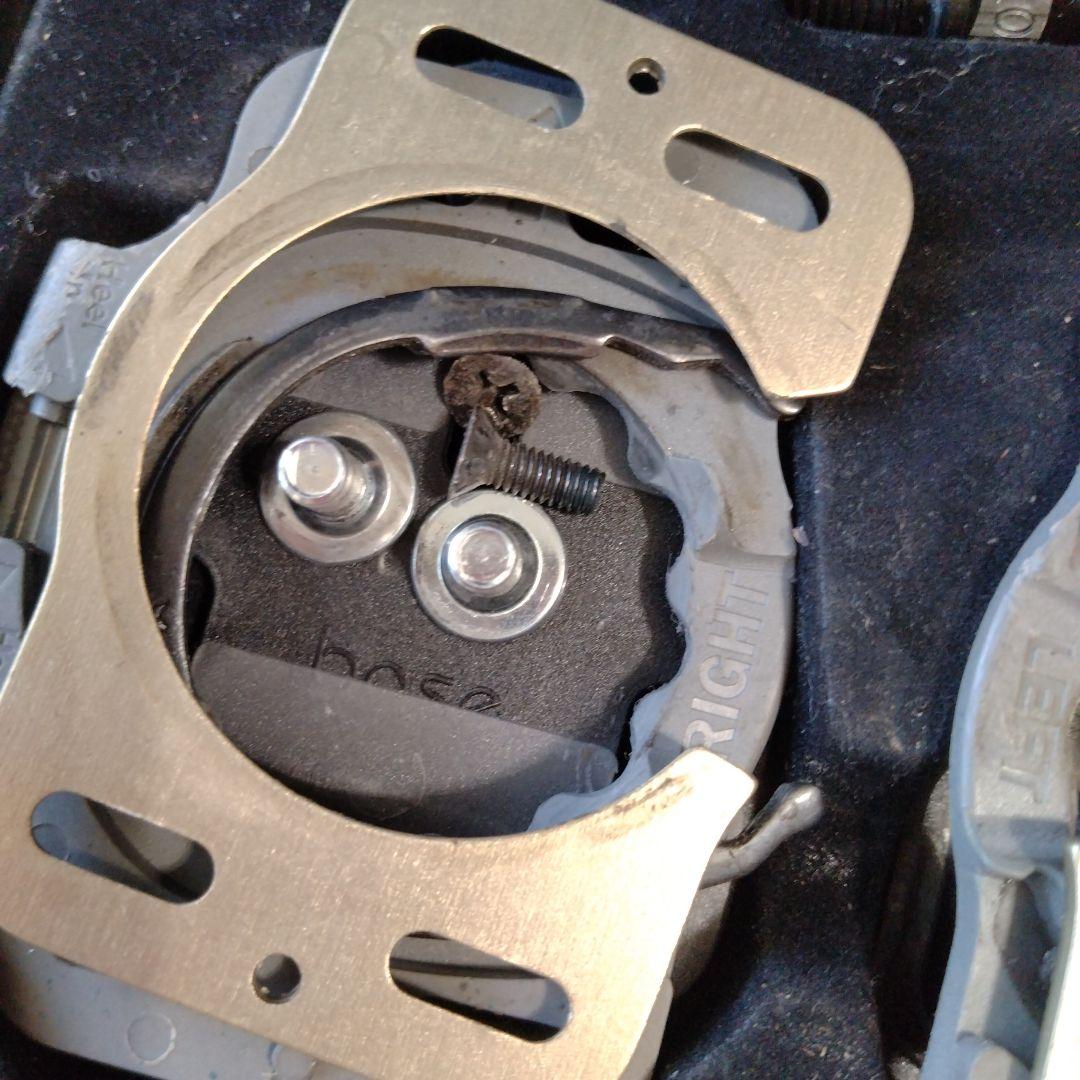 スピードプレイ ライト アクション クロモリ ロードペダル　ピンク部品ネジ1本欠