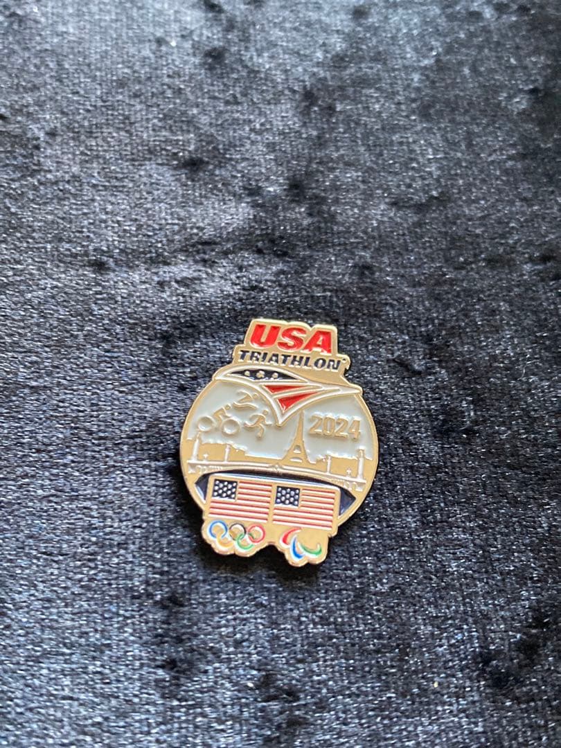 パリオリンピック 2024 ピンバッチ NOC アメリカ USA トライアスロン