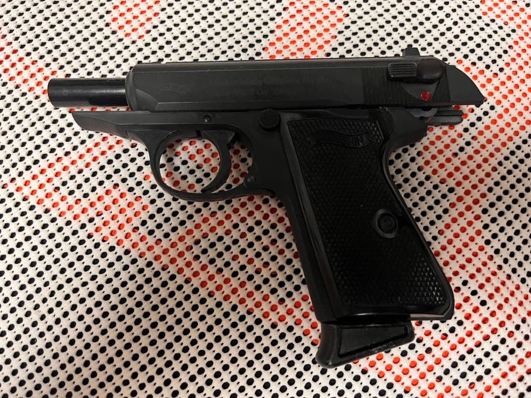 マルシン　ワルサーPPK/S HW ブラック　発火式モデルガン　キット完成品